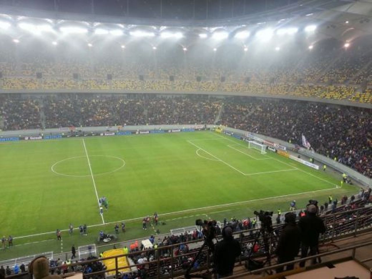 LIVE BLOG Si cu Astra BASTA | Aroganta fanilor Astrei dupa infrangere: