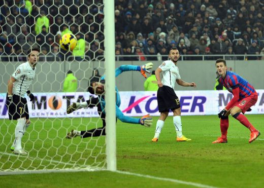 LIVE BLOG Si cu Astra BASTA | Aroganta fanilor Astrei dupa infrangere: 