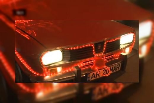 Tuning DEMENTIAL made in Romania! Un timisorean si-a facut din Dacie masina lui Mos Craciun :)) O sa razi mult! FOTO_2