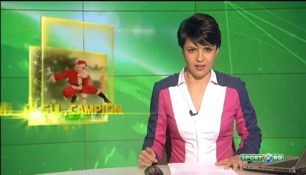 El e cel mai tare Mos Craciun! S-a saturat de sanie! Cum le aduce caoduri copiilor cuminti! VIDEO