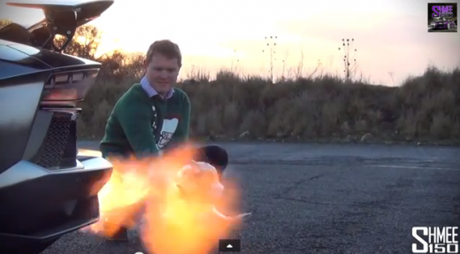 Cel mai dement mod de a gati masa de Craciun: a PRAJIT curcanul la flacarile unui Lamborghini, apoi l-a mancat! VIDEO