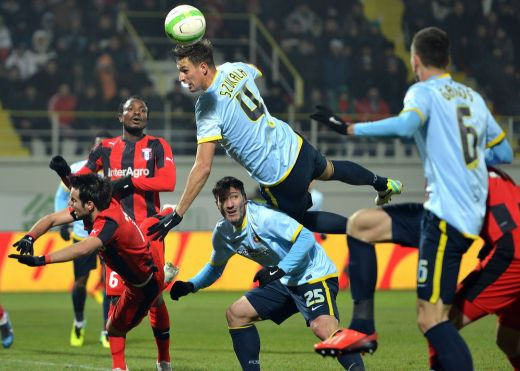 LPF a stabilit datele! Cand joaca Steaua restantele cu Concordia si U Cluj! Cum ar arata clasamentul cu doua victorii ale Stelei: