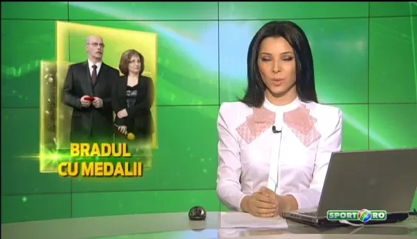 Ei sunt romanii uriasi care isi impodobesc bradul cu MEDALII! Belu si Bitang, cei mai de succes antrenori romani, nici nu au loc pentru cele peste 300 de medalii!