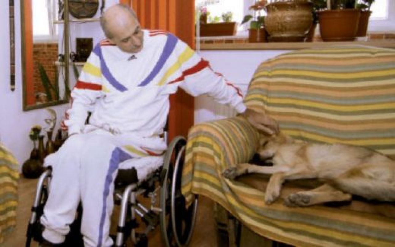 Nu, nu, nu e o poveste de film! Lumea trebuie sa stie de el! Romanul care