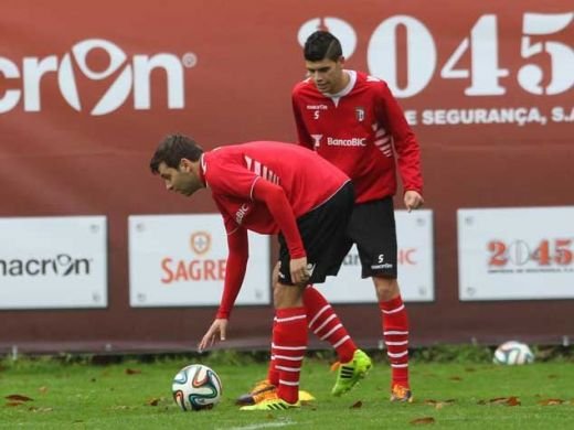 GALERIE FOTO: Rusescu, primul antrenament la Braga! Atacantul si-a cunoscut noii colegi! Motivul pentru care a ales Portugalia:_3