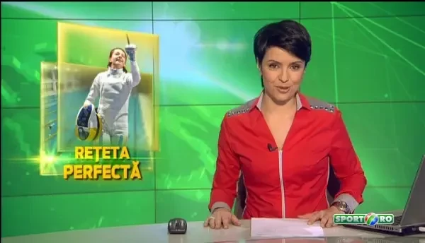 Ana Maria Branza a lasat sabia pentru o sedinta de gimnastica la bazin! S-a chinuit sa dea jos kilogramele in plus! VIDEO