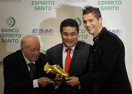 Breaking News Tragedie Fara Margini In Fotbalul Mondial Eusebio Unul Dintre Cei Mai Mari Jucatori Din