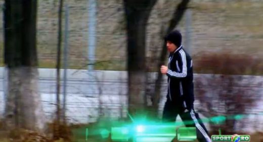 Steaua si Dinamo se pot bate la titlu cu echipa FC Fluierul! Fantasticii din arbitraj si-au ales posturile: Marius Avram e fundas central iar Istvan Kovacs e atacant!