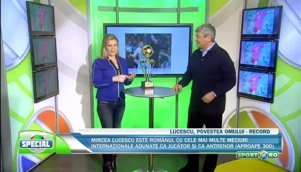Sport.ro i-a dat lui Mircea Lucescu trofeul pentru cel mai bun antrenor