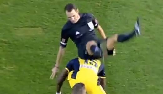 Faza INCREDIBILA in Cupa Spaniei! Arbitrul le-a facut ziua mai frumoasa! Cum a izbucnit un stadion intreg in hohote! VIDEO