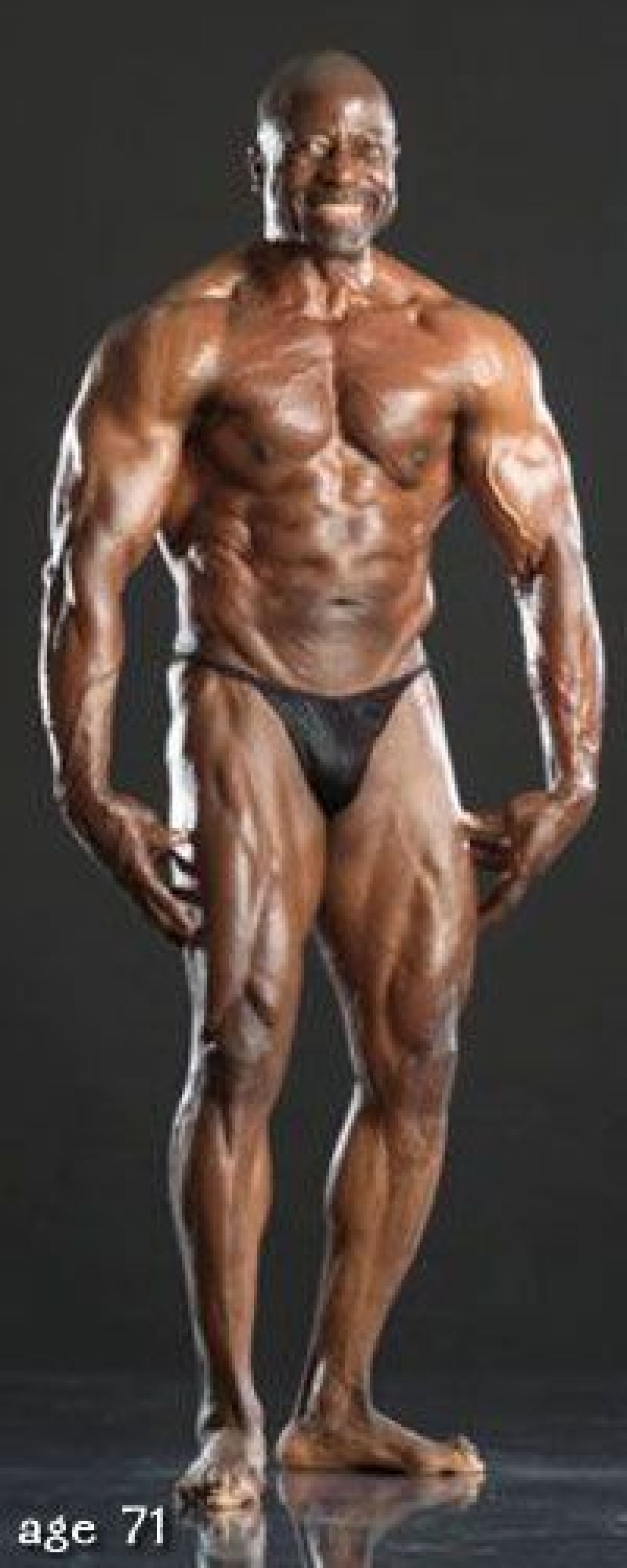 Un culturist iti explica SECRETUL unui corp perfect: Are 78 de ani, e vegan si arata BESTIAL! Vezi cum arata pe langa Arnold:_4