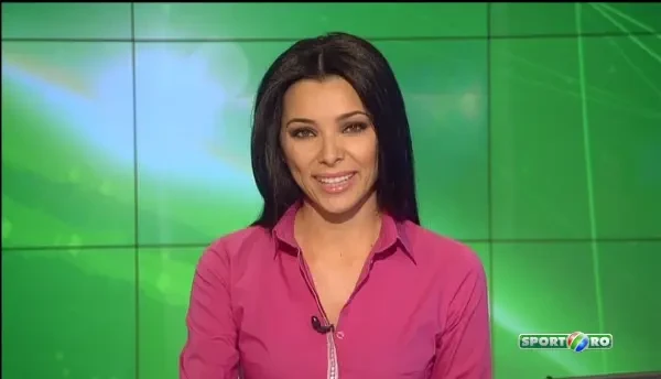 Valahu vrea sa mearga drept la tinta in liga greilor la skandenberg! Si-a facut incalzirea la darts si a tras ca Robin Hood! :) VIDEO