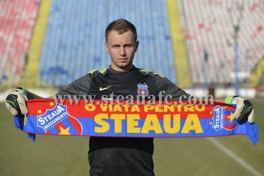 Bogatinov a fost in Ghencea sa faca poze cu fularul Stelei si a dat prima declaratie! :) Ce mesaj le-a transmis fanilor_6