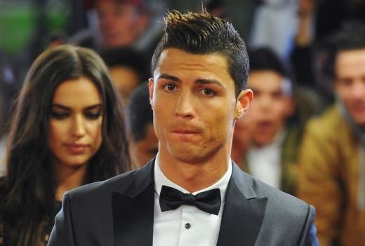 SUPER FOTO: Blatter l-a IMPLORAT pe Cristiano Ronaldo sa-l ierte! Imaginea serii de la gala de la Zurich! Cum au fost surprinsi cei doi:_4