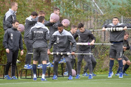 Surpriza pentru stelisti in Spania! Nu se asteptau sa gaseasca asa la Marbella! De ce vor avea parte Keseru si Tanase: