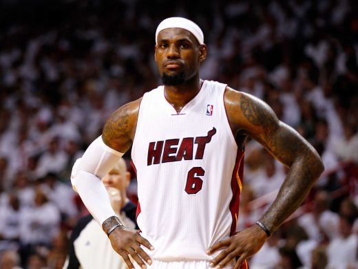 Mai bine mai tarziu decat niciodata! Starurile de la Miami Heat au fost primite la Casa Alba! Ce cadou i-au facut presedintelui: VIDEO