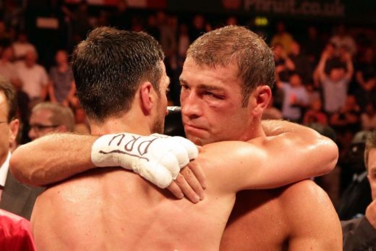 BUTE vs PASCAL LIVE BLOG, Ridica-te, Bute | Jean Pascal se impune la decizie! Apatic, temator, neinspirat! Este finalul carierei pentru Bute? VIDEO_3