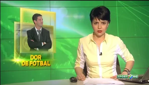 ► Ajax - PSV, duminica 17.30, in direct la Sport.ro si Voyo.ro! "Pentru ca" iarba si fotbal: HIGH, OLANDA :)