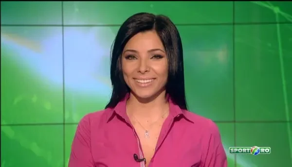 CFR a facut un transfer SURPRIZA! Andreea Marin a fost prezentata oficial la Cluj! Sotul ei este fan Hagi! VIDEO