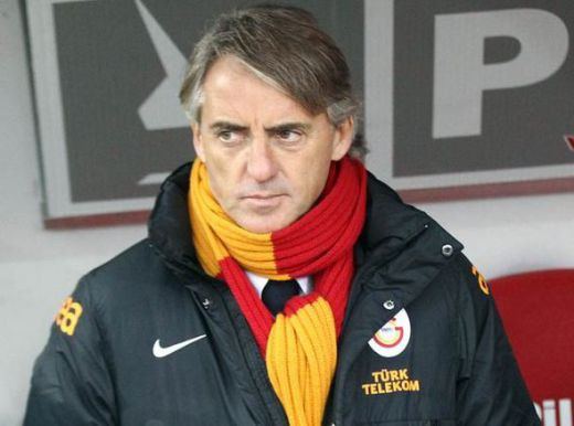 Reusita senzationala in Euroliga! Mai erau doar doua secunde din meci! Mancini a vazut live cel mai tare cos! VIDEO