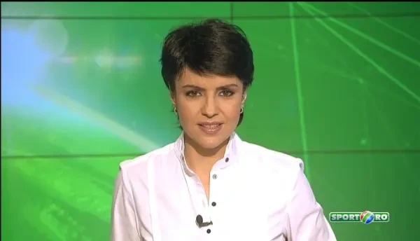 VIDEO: SUPER atmsofera la meciul Stelei! Ana Maria Branza a facut SENZATIE la pauza cu un dans de MAJORETA :)