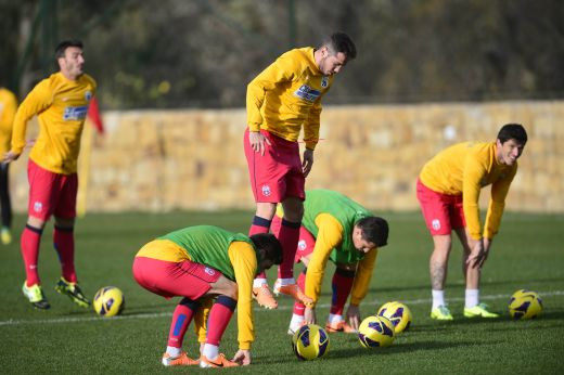 Vesti bune pentru Reghe! Steaua a scapat de blestemul accidentatilor: doar doi jucatori s-au antrenat separat astazi; Bourceanu a facut si el prima sedinta de pregatire: