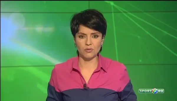 Chiriches a comis-o in timpul liber! In schimb, un portar de hochei a aparut beat la un meci! :) VIDEO