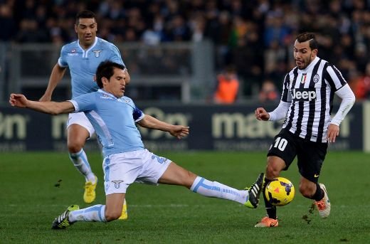 TRANSFER MARKET AMR o zi | Ultimul transfer al lui Ferguson la United a plecat! Inter l-a luat pe Hernanes de la Lazio! Coleg de la Man United pentru Chiriches:_24