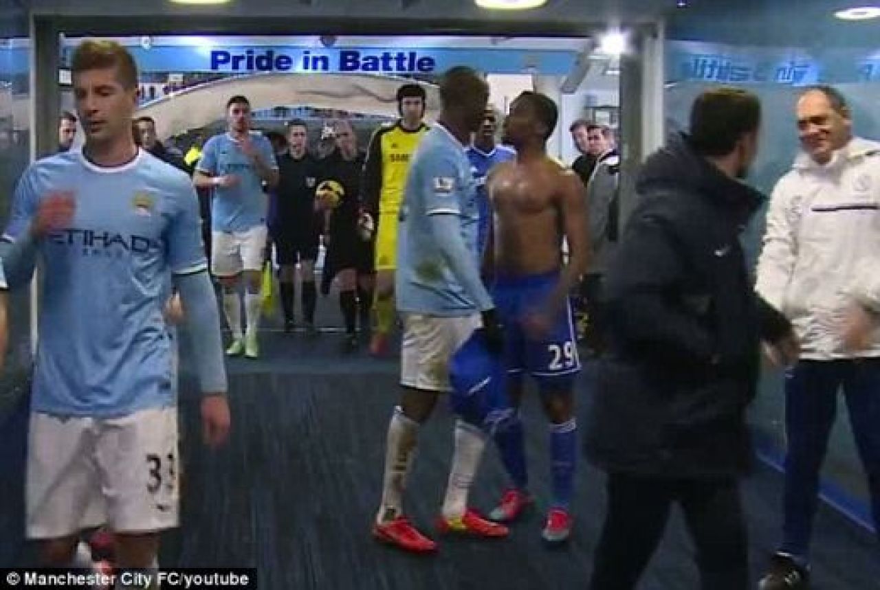 Incindente la meciul dintre Chelsea si CIty! Eto'o si Yaya Toure s-au imbrancit la vestiare! Ce s-a intamplat dupa: VIDEO_1