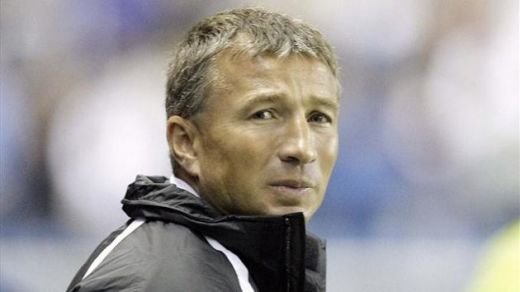 Petrescu NU mai intelege ce se intampla la nationala! Reactie neasteptata: Intrebarea asta mi-o pui, iti pun si eu aceeasi intrebare, da?!