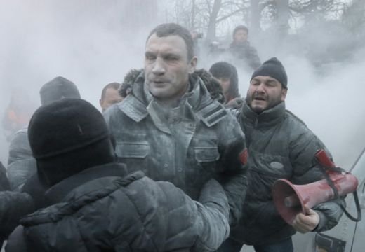 Regele greilor, Wladimir Klitsckho se teme pentru viata fratelui sau revolutionar! Vitali risca sa fie impuscat la Kiev! Anunt periculos: