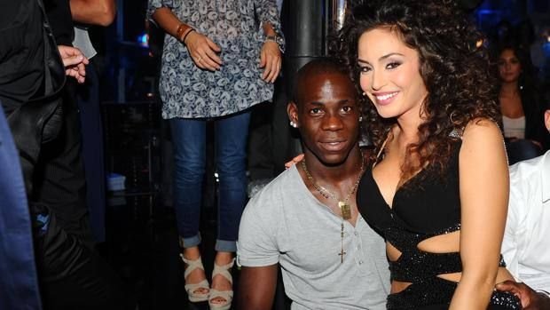 Balotelli a devenit OFICIAL tata: azi a primit rezultatele testelor ADN. Ce mesaj a postat pe Twitter:_2