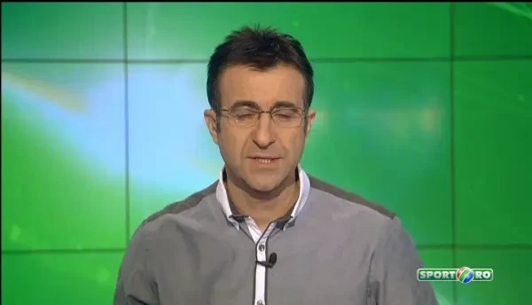 Albanezii se vor da loviti la fiecare meci! Federatia de la Tirana vrea s-o angajeze pe cea mai sexy doctorita din lume! VIDEO