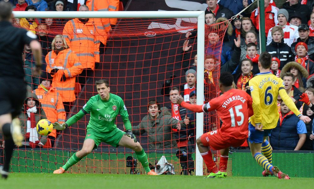 VIDEO: Liverpool 5-1 Arsenal. CRIMA pe Anfield. Arsenal a fost ucisa de Liverpool S5 !&nbsp;Sterling, Skrtel si Sturridge au marcat: