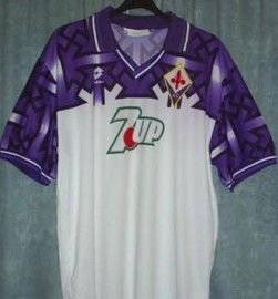 Tricourile cu care s-ar fi imbracat Frankenstein daca era fotbalist! TOP 50 cele mai urate tricouri din istorie! FOTO_12
