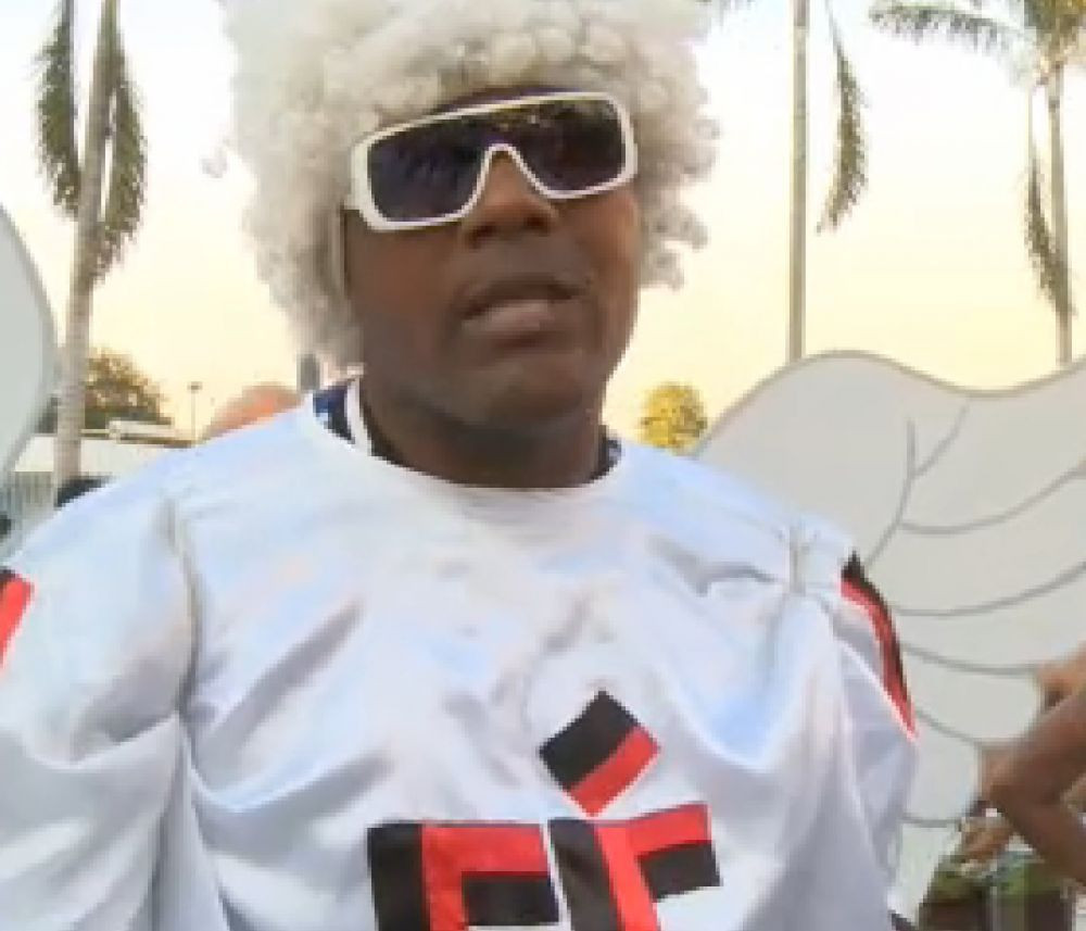 Timpul s-a oprit in loc pe Maracana! Fanii a doua echipe rivale s-au aliat in memoria lui Maicon! Clipe emotionante: VIDEO_2