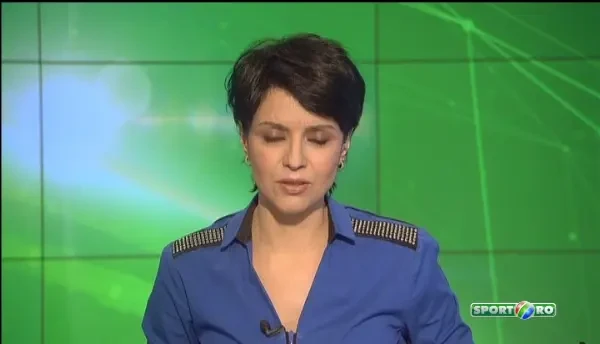 Dinamovistii s-au intors si ei cu un trofeu din Spania! 28 de ani dupa ce Steaua a adus Cupa Campionilor de la Sevilla! VIDEO