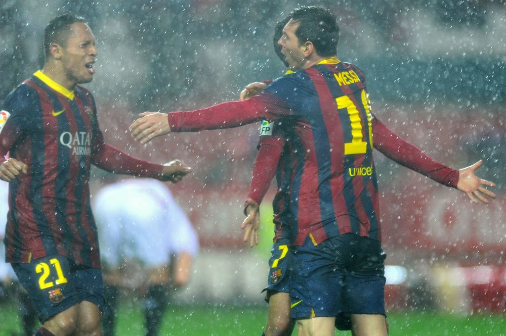 Messi a reusit o dubla in meciul cu Sevilla! Faza INCREDIBILA facuta de jucatorii Barcelonei! Adversarii nu au atins mingea doua minute: VIDEO