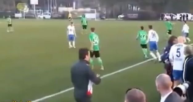 Un roman a dat golul anului! Logica nu poate explica o asemenea executie! A lovit incredibil de pe loc! Vezi faza