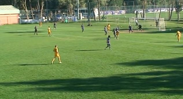 Lovitura MONDIALA pentru un roman! A dat gol ca Zlatan, adversarii l-au aplaudat pe teren! Ce a facut