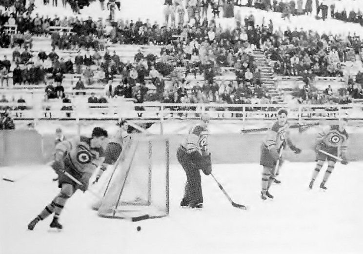 Galerie FOTO: 90 de ani de la primele Jocuri Olimpice de Iarna. O calatorie de la Chamonix la Soci, via Oslo, Calgary, Sapporo! Cum au aratat cele 22 de Olimpiade:_2