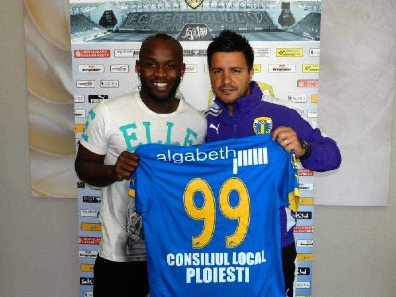 Petrolul si-a prezentat a patra achizitie din aceasta iarna! Cu el se bate Mutu pentru un loc de titular! FOTO_2