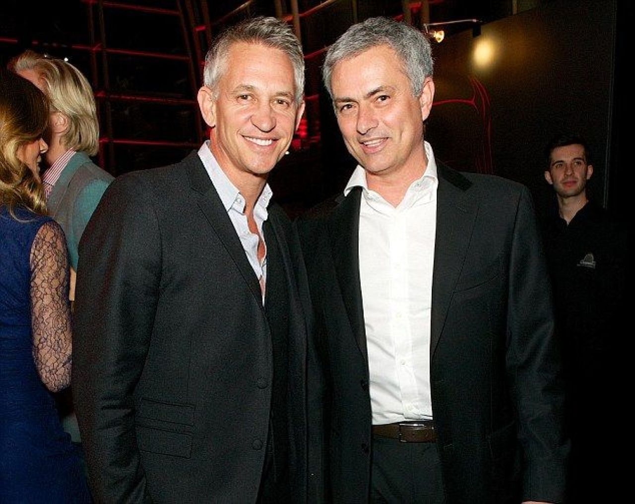 FOTO Mourinho ACCELEREAZA spre titlu cu 300 km/h! A primit o masina de super sport si si-a atacat rivalii cu ea: