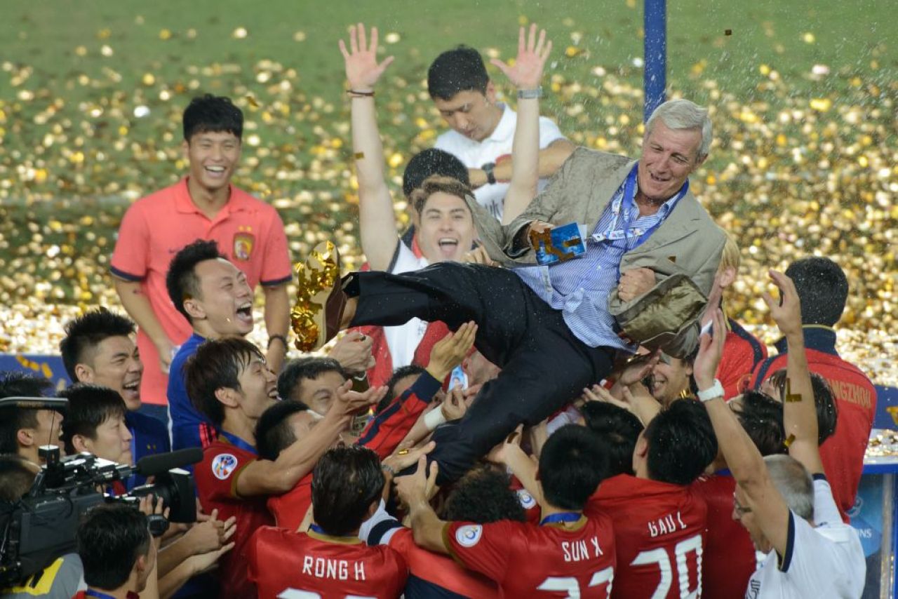 Visul comunist de a CLONA o campioana mondiala. In 2010 erau in B, azi au trofeul Ligii si cea mai mare academie de fotbal a lumii_3