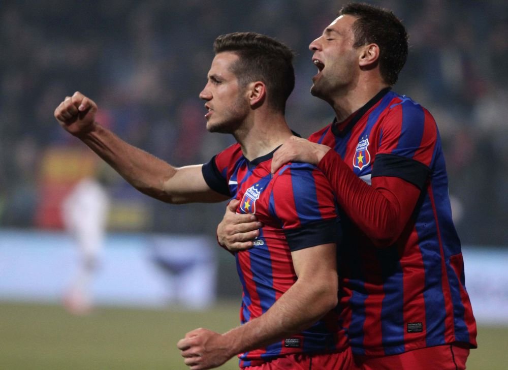 MESAJUL care le-a dat aripi stelistilor! Reghe a stabilit strategia de TITLU Cine suntem noi?! Cum si-a motivat jucatorii inainte de 4-0 cu Chiajna: