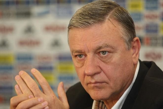 Liga I se reinventeaza! Steaua - Dinamo se joaca de 4 ori intr-un sezon, stadioanele sunt SOLD OUT! Visul interzis al Romaniei