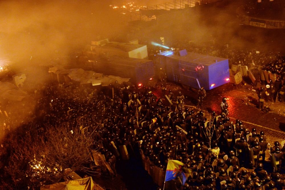 Situatie critica in Ucraina. Mircea Lucescu: 