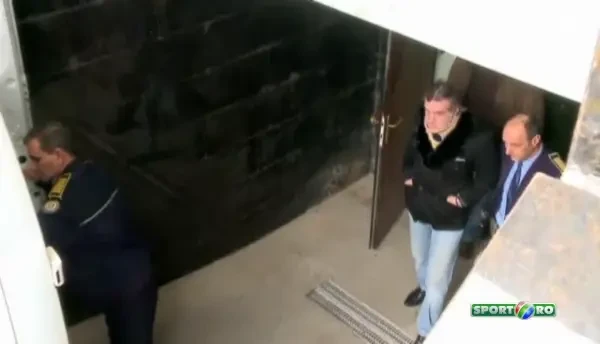 Transformarea dramatica a lui Gigi Becali in inchisoare. Cum a aparut la tribunal