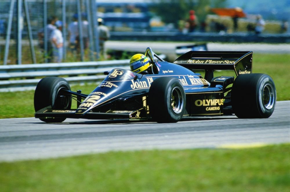 Dovada ca brazilienii nu sunt buni doar la fotbal. Povestea lui Senna, de la prima cursa, la ultimul drum_5