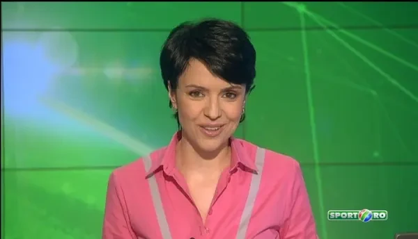 Daca noi nu mergem la cupa mondiala, vine cupa la noi! Pe 5 martie la mall Baneasa, mii de fani se pot fotografia cu cel mai dorit trofeu al fotbalului! VIDEO